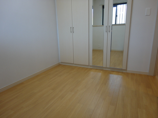 エクセルシア永源山の内装|洋室