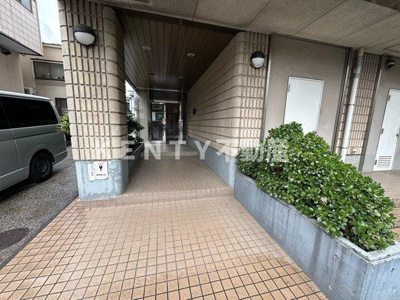 【エントランス】 | ヴェルドミール | エントランスです