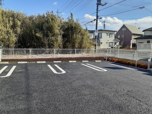 イアースⅡの駐車場