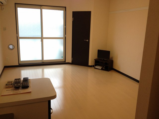 レオネクストブランジール森の居間・リビング