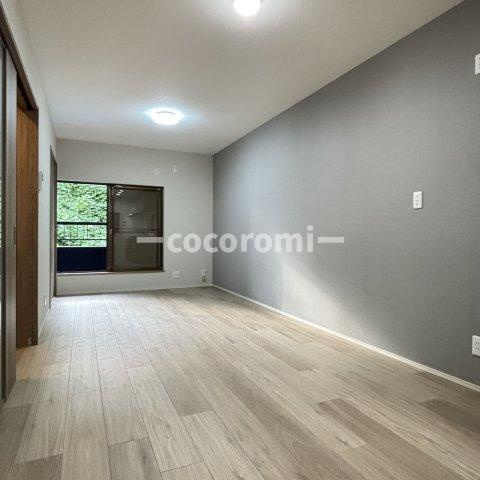 枚方市長尾元町リノベ戸建の居間・リビング