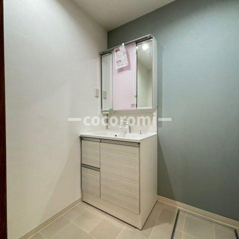 枚方市長尾元町リノベ戸建の洗面所