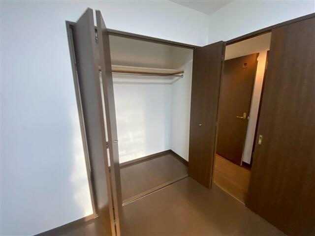 プワソン　ルージュの収納