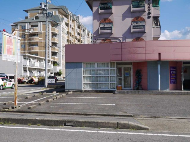 井田南町事務所1の外観