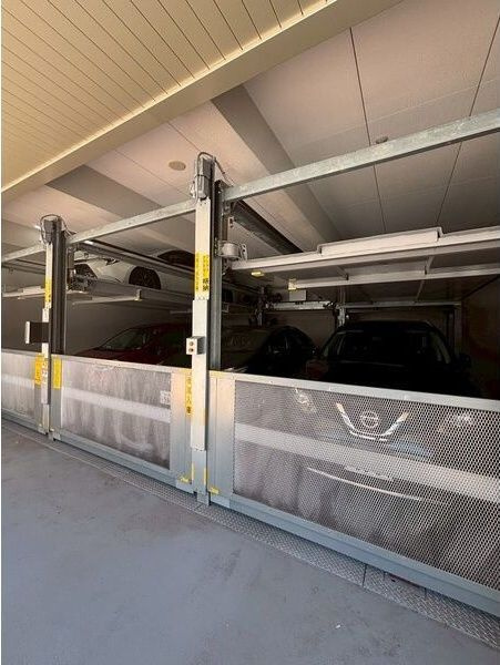 プレジオ九条の駐車場