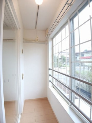 【バルコニー】 | ラフレシール | サンルームです