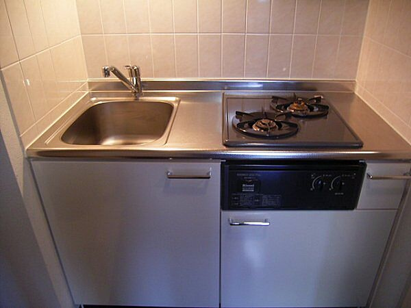 トーシンフェニックス新横浜イクシールのキッチン|別の部屋写真となります。