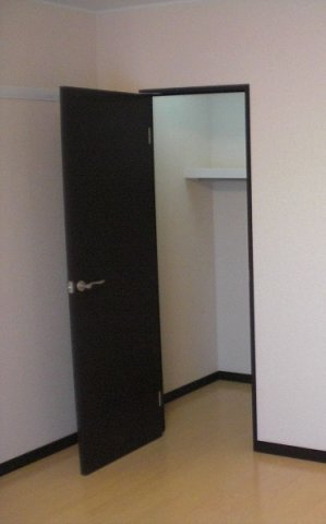 レオネクストカロータの内装