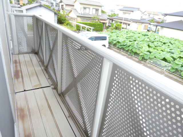 フレグランスまほろばＢのバルコニー