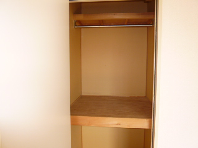 フレグランスまほろばＢの収納