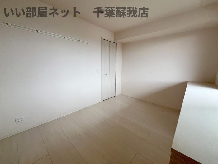 シャトーヒルズの洋室|ゆったりした洋室です