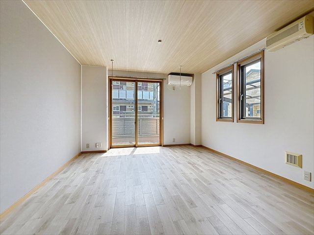 セレスの居間・リビング