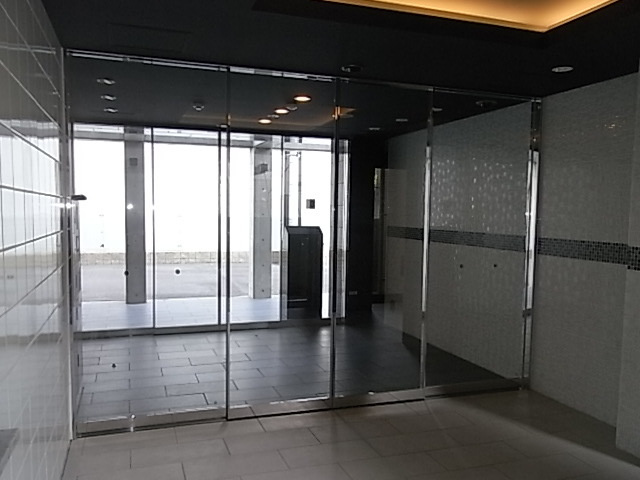 フレアコート甲南のエントランス