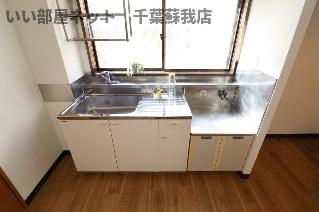 シティハイム・チハルⅠのキッチン|コンパクトなキッチンで掃除もラクラク
