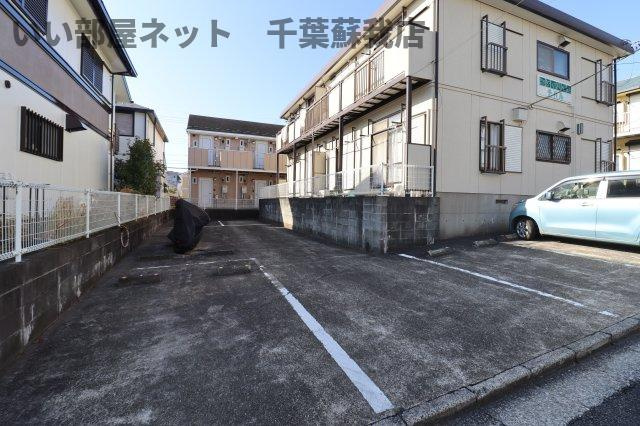 シティハイム・チハルⅠの駐車場|駐車場完備です