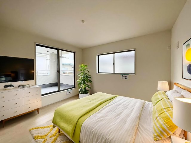 川中島町御厨第３の洋室|日当たり風通しともに良好！明るく朝を迎えられるつくりになっています♪　※ CGで家具を配置しています