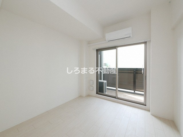 エスリード中之島ザ・コアの居間・リビング