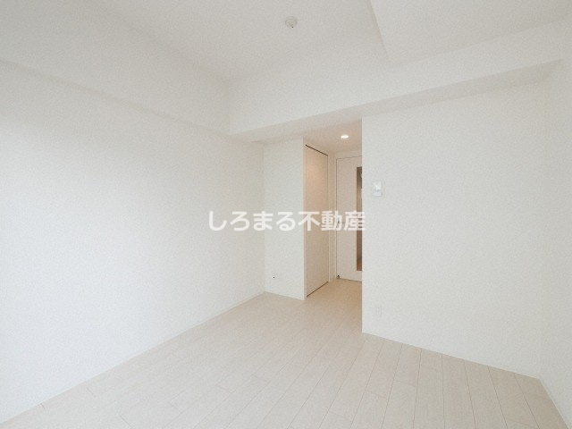 エスリード中之島ザ・コアの居間・リビング