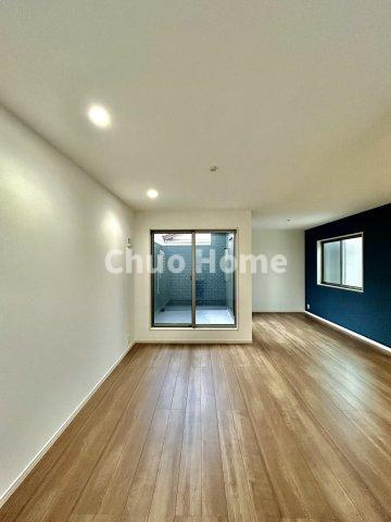 葛飾区水元3丁目新築分譲住宅の居間・リビング|リビングダイニング