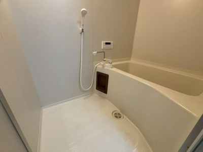 【浴室】 | サンライズ西川