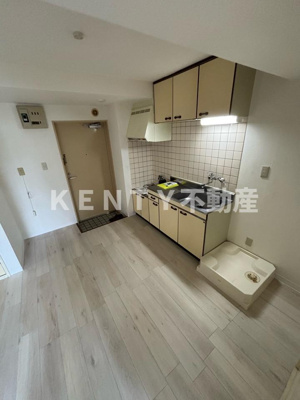 【ロビー】 | 関口マンション | 落ち着いたロビーです