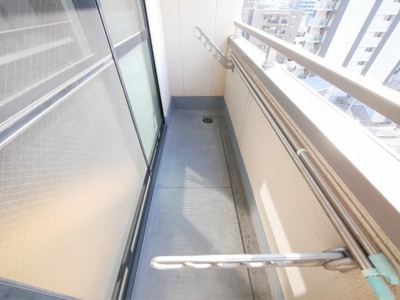 【バルコニー】 | SERENiTE-04