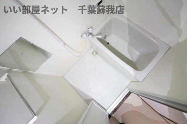 ロイヤルビレッジの浴室|落ち着いた空間のお風呂です