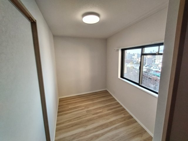 【洋室】アンビエント小倉Ｃ棟 