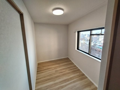 【洋室】アンビエント小倉Ｃ棟 