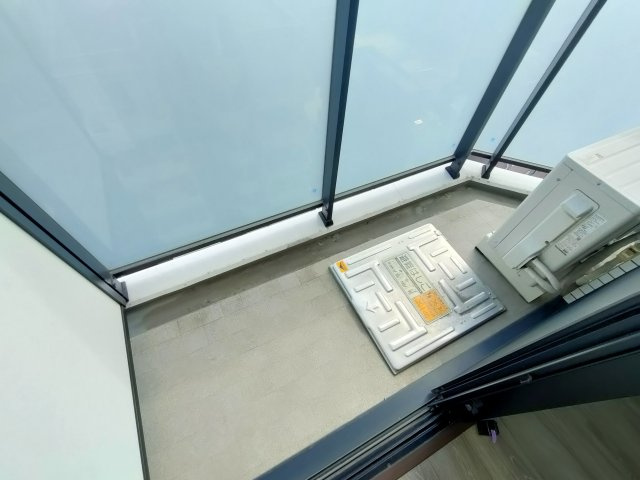 エストゥルース新小岩のバルコニー