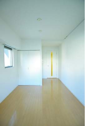 ブライズ早稲田東の居間・リビング