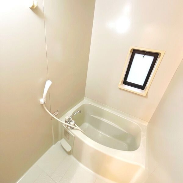 サンガーデン緑ヶ丘の浴室