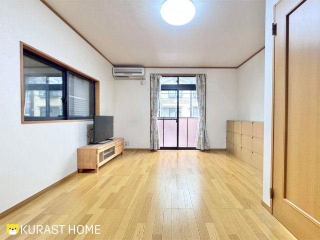 京都市中京区壬生辻町　中古戸建の居間・リビング