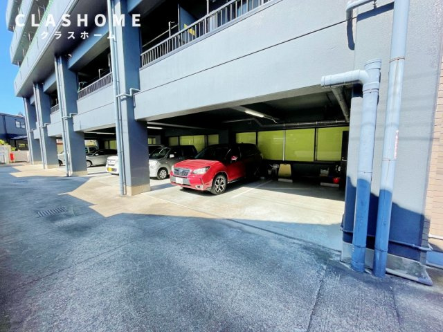 オーエムビル　　　刈谷市近郊の賃貸はクラスホームの駐車場