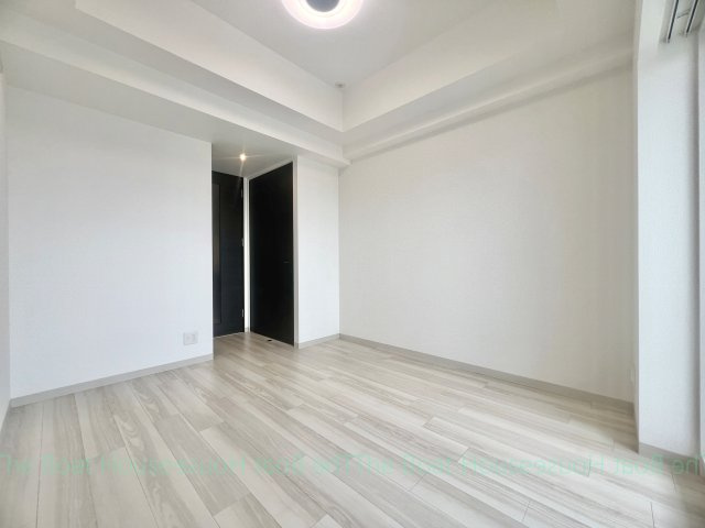 エステムコート名古屋黒川シャルマンの洋室