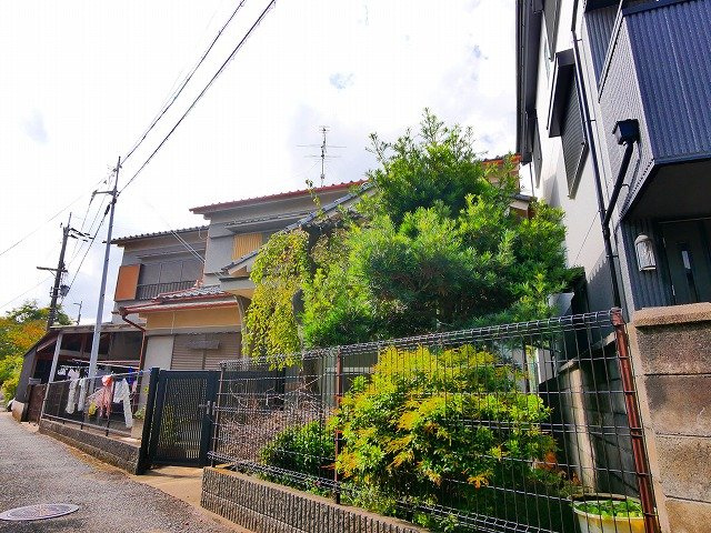 川上町の外観