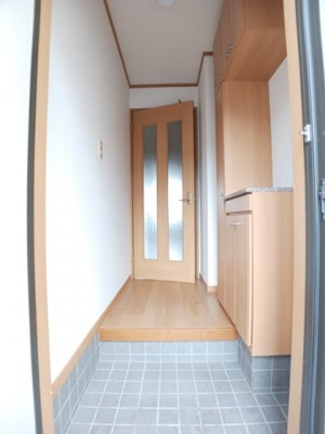 【玄関】 | ベル・アルカンシェルＣ | シンプルで使いやすい玄関です