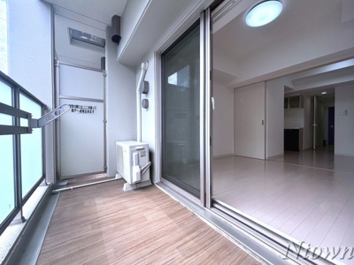 【バルコニー】 | エステムプラザ名古屋駅前プライムタワー | 暖かな日差しのふりそそぐバルコニー