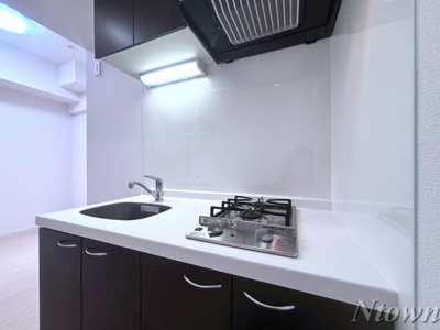 【キッチン】 | エステムプラザ名古屋駅前プライムタワー | きれいなキッチンです