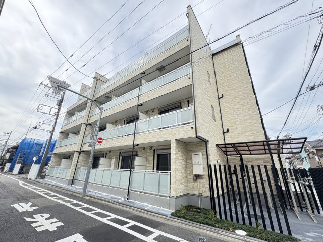 福生セイワレジデンスの外観