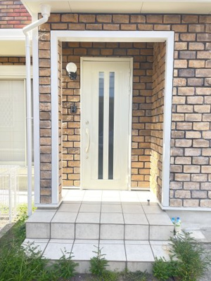 【玄関】 | 四日市市別名４丁目