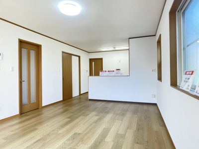 【居間・リビング】 | 四日市市別名４丁目 | ＬＤＫ