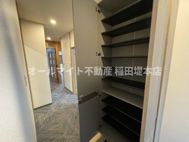 川崎市麻生区多摩美２丁目の一戸建ての収納