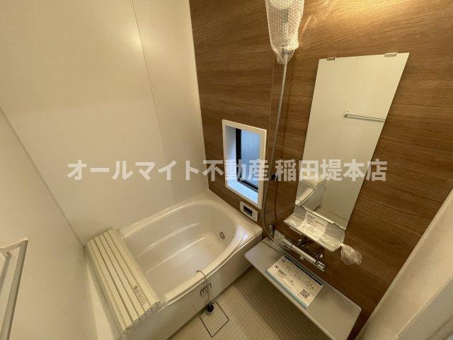 川崎市麻生区多摩美２丁目の一戸建ての浴室