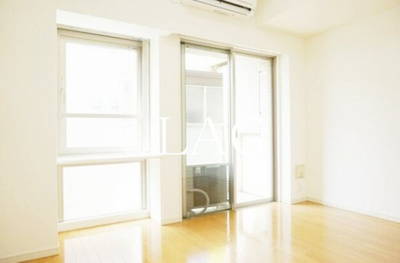 【居間・リビング】 | グランヴァンメトロⅠ | 洋室のお部屋です。