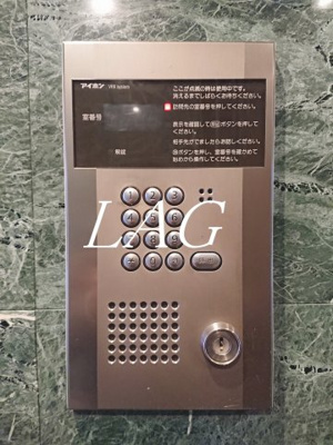 【セキュリティ】 | ラ・フルール | オートロックです。