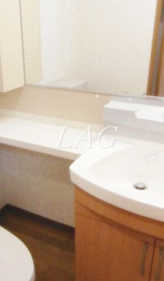 【洗面所】 | ラ・フルール | 洗面台です。