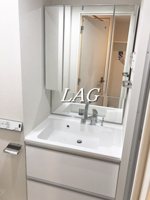 【独立洗面台】 | ルフォンプログレ赤羽 | 洗面台です。（同一仕様）