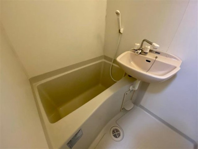 【浴室】 | レオパレスグリーン中台 | ゆったり過ごせるお風呂です