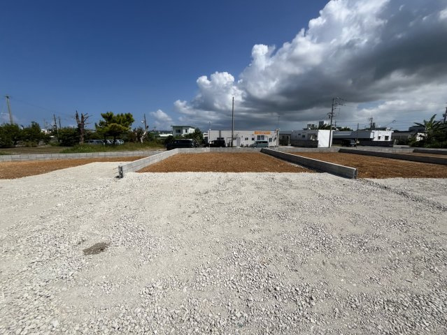 中頭郡読谷村字喜名の新築一戸建の外観|2025/10/10　現地写真